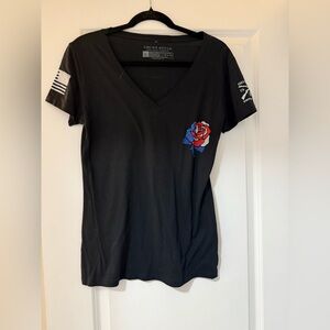 Women’s American theme v neck